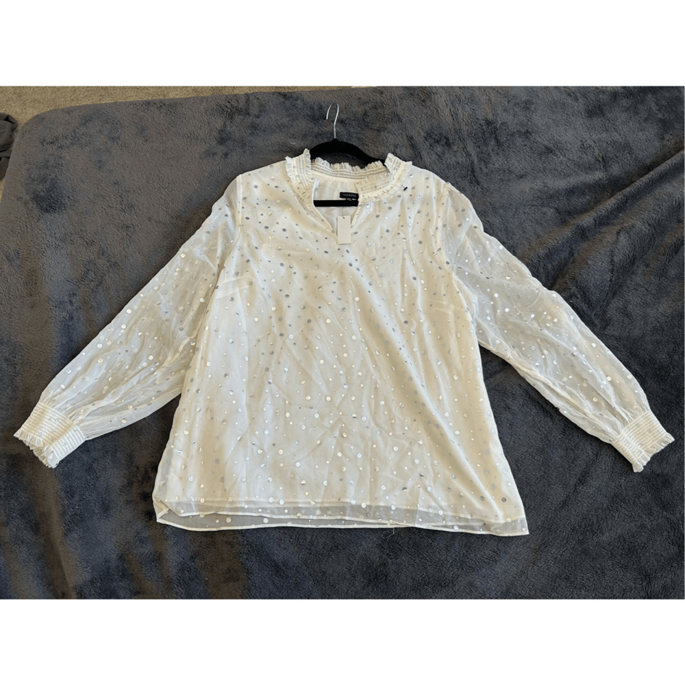 Talbots NWT Smocked Cheerful Dots Top White Silver Polka Dots, Sz XL, MSRP $109 - Picture 3 of 11